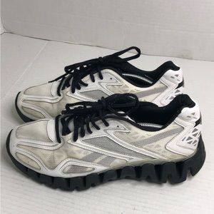 Reebok Sneakers Zig Tech Sonic Mens Size 6.5 White Black Athletic Shoes